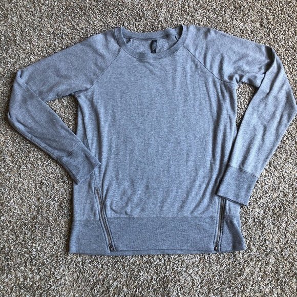 Gaiam Sweater Womens Medium Gray Pullover Long Sleeve Casual Zipper Lightweight - Picture 1 of 12